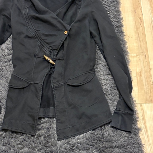 Prairie Underground Women's Black Jacket - Picture 2 of 5